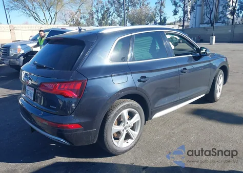 2020 Audi Q5 Premium 45 Tfsi Quattro S Tronic/Titanium Premium 45 Tfsi Quattro S Tronic from USA, damaged, VIN WA1ANAFY3L2091275
